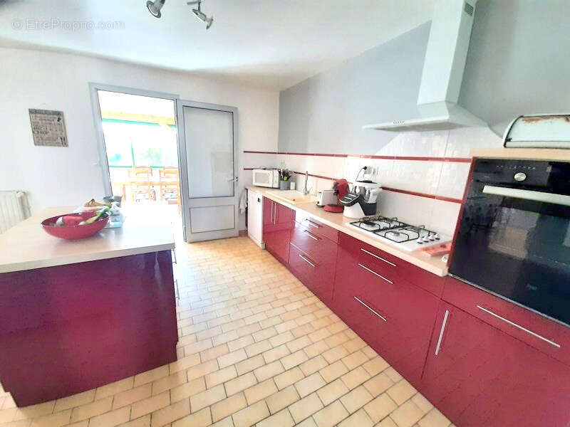 Belle maison sur sous-sol, terrain 1600m2 - photo 9