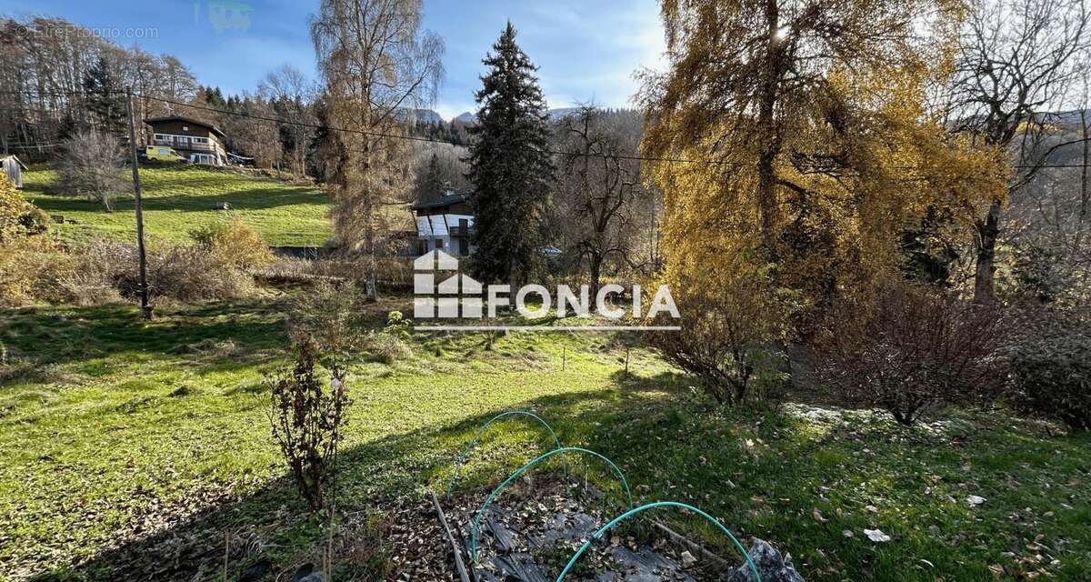 Terrain à MONT-SAXONNEX