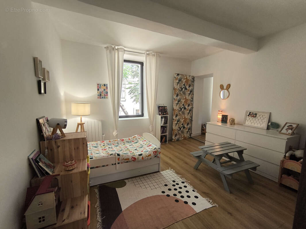 Maison à SAINT-LAURENT-DE-LA-CABRERISSE