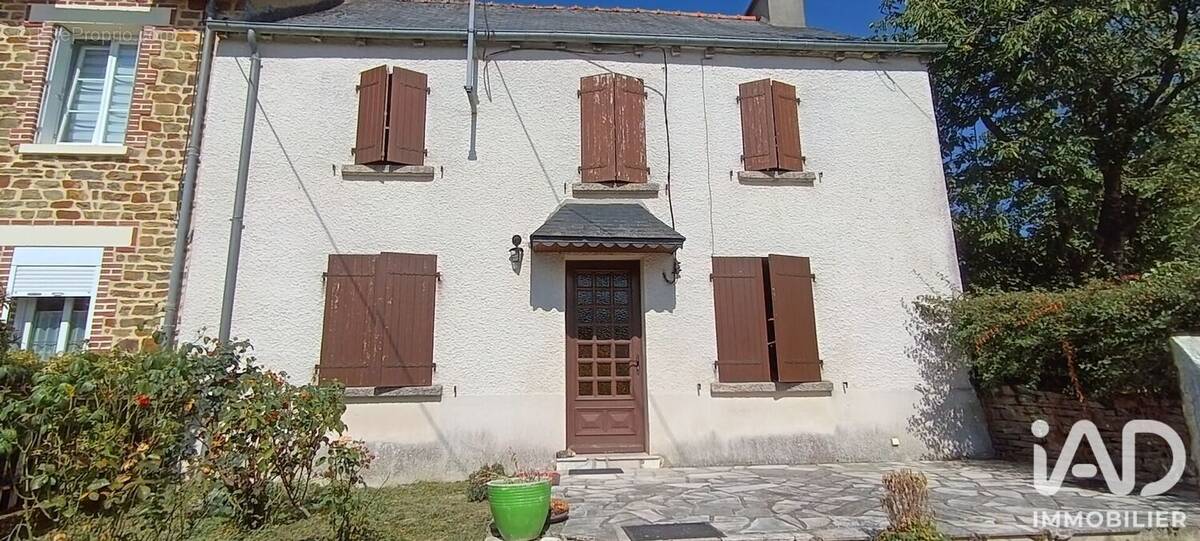 Photo 1 - Maison à GUILLIERS