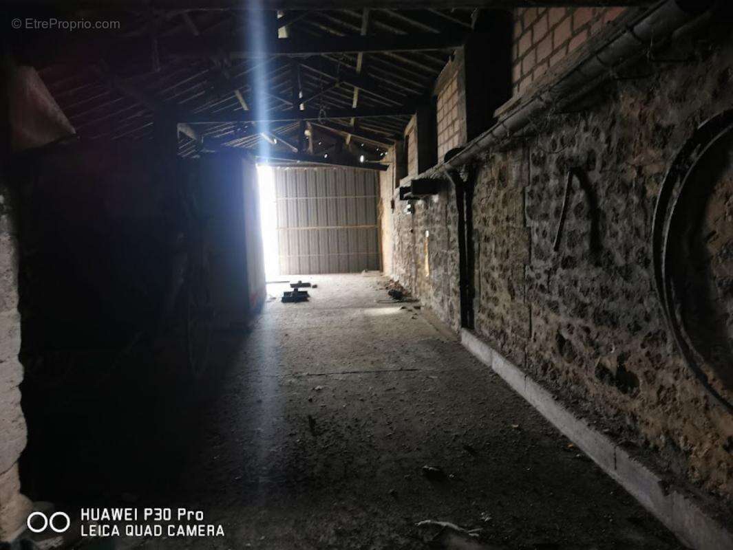 Maison à VILLEGOUGE