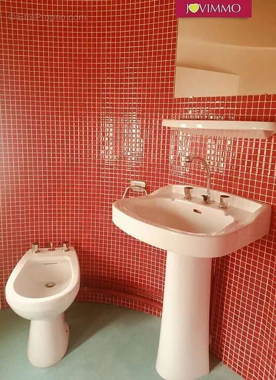 Maison à NERIS-LES-BAINS