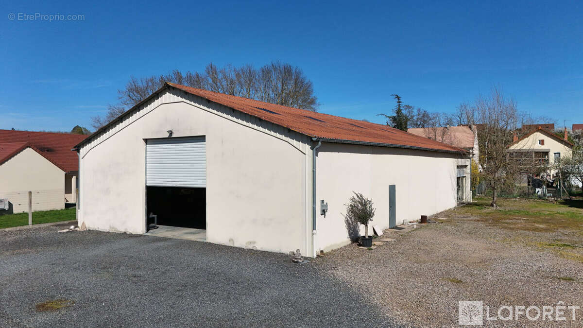 Maison à TOULON-SUR-ALLIER