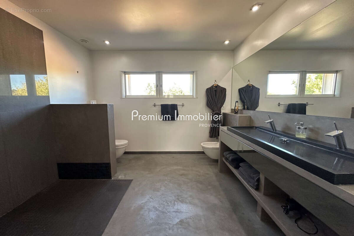 Maison à AIX-EN-PROVENCE