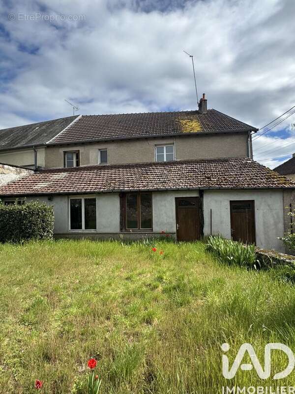 Photo 3 - Maison à DUN-SUR-AURON