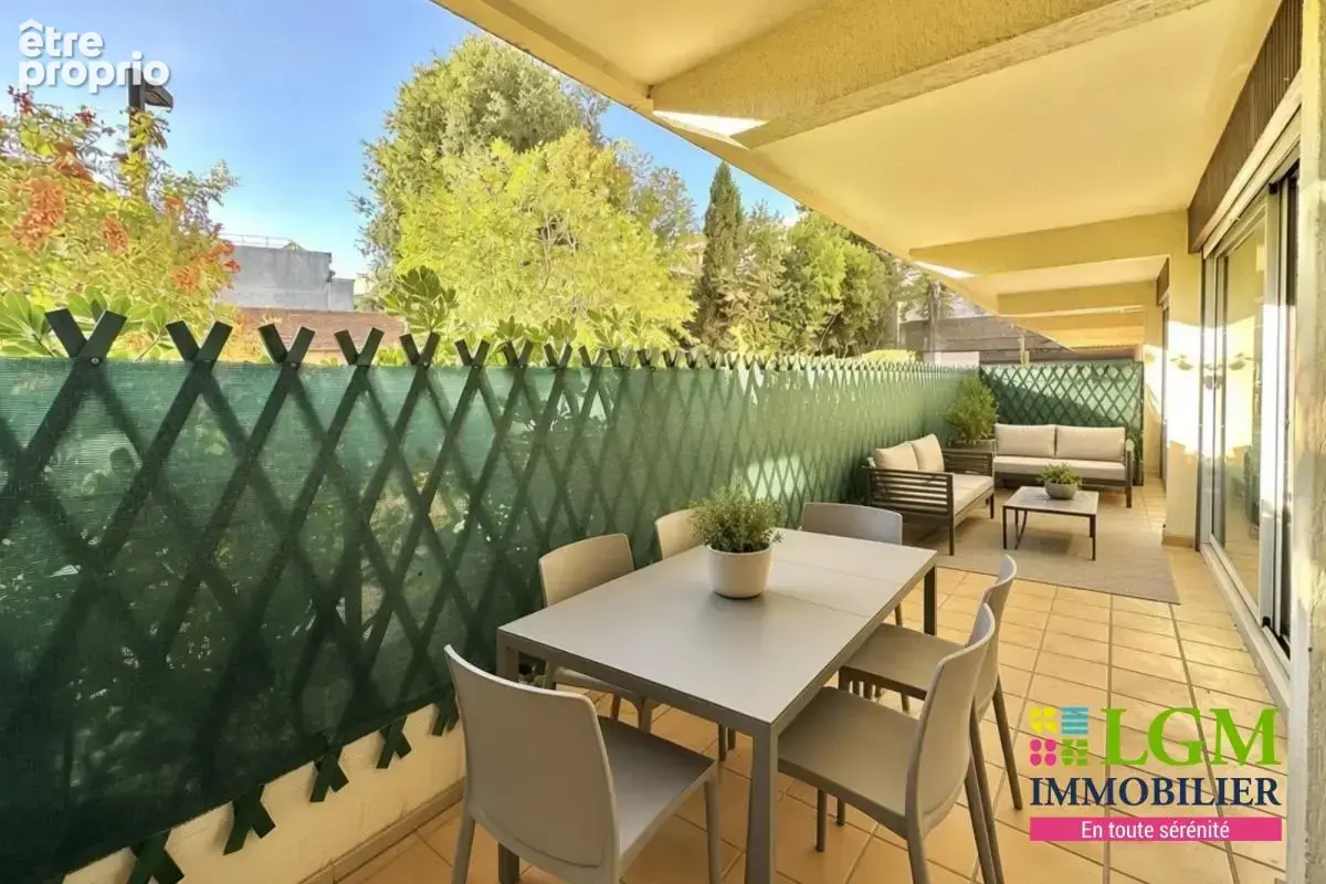 Appartement à NIMES