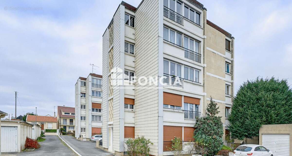 Appartement à CHATILLON