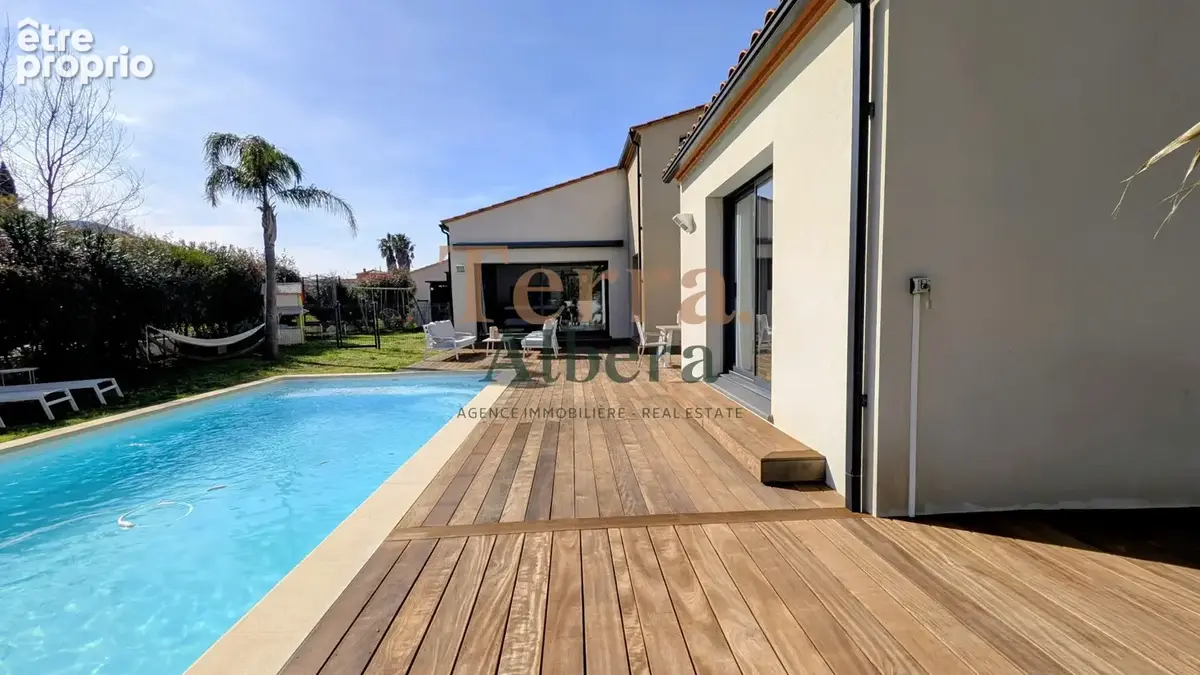 SAINT-GENIS-DES-FONTAINES - Grande villa contemporaine sans aucuns travaux - photo 4