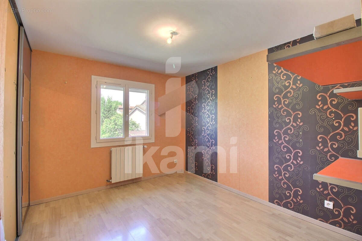 Charmante maison avec beau terrain - photo 8