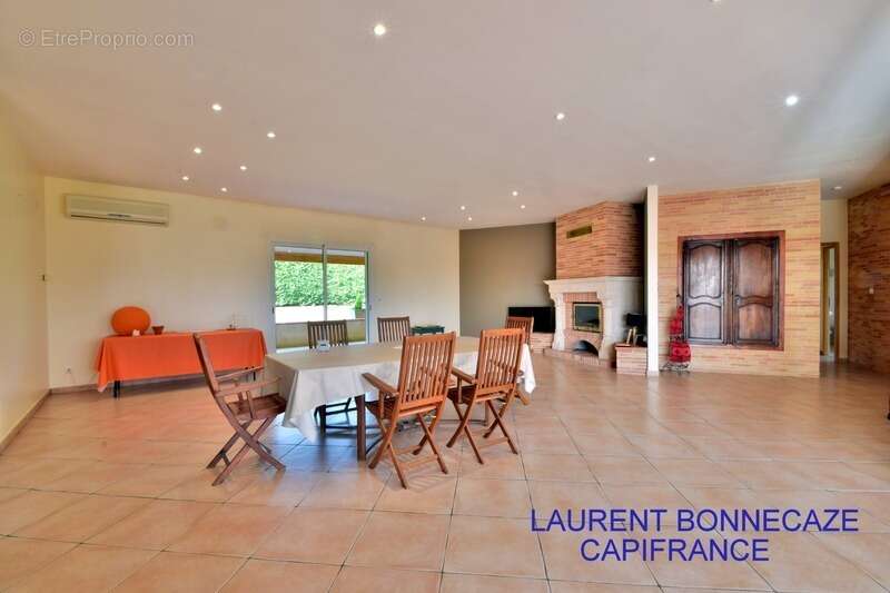 Maison à BEAUMONT-DE-LOMAGNE