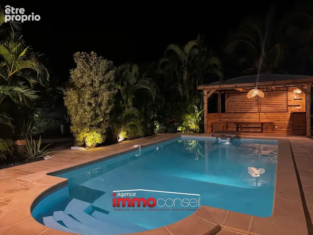 Saint-françois   villa de charme avec piscine, jacuzzi et excellente rentabilite locative - photo 18