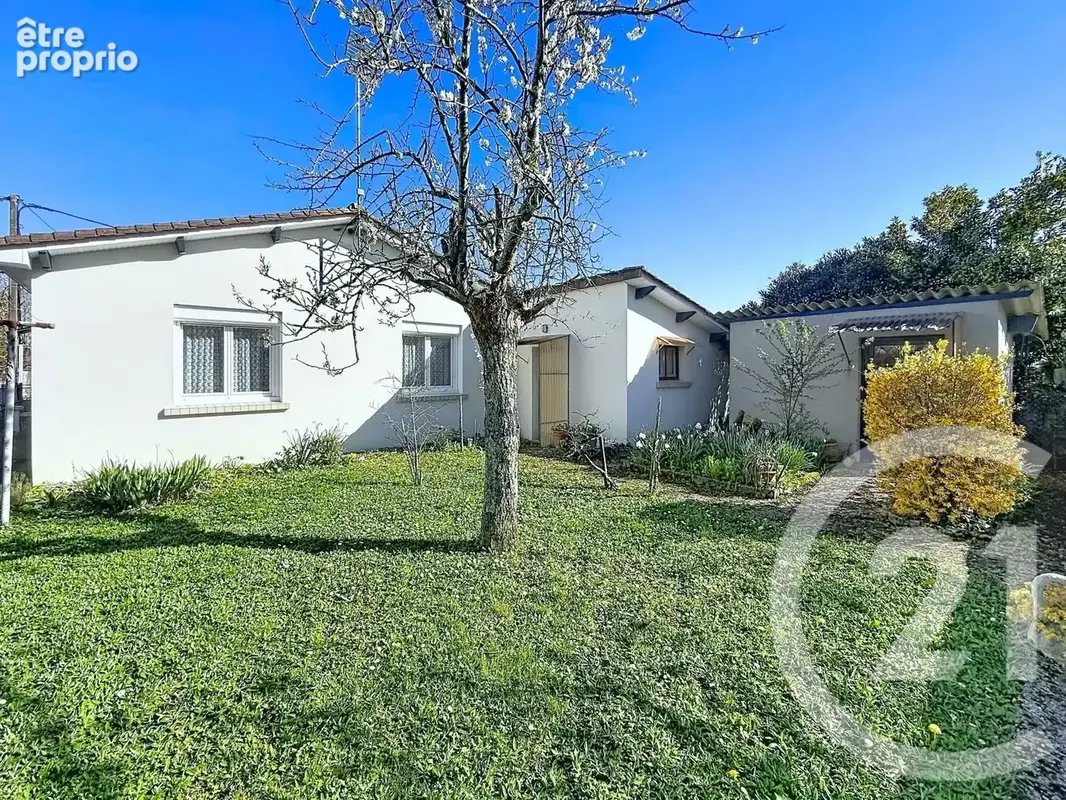 Maison à L'ISLE-D'ESPAGNAC