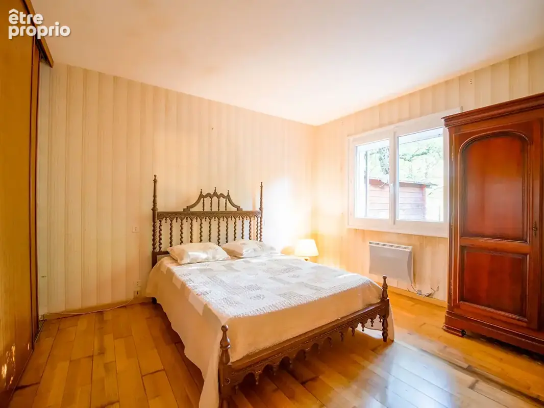 Maison de maître pleine de charme et d'authenticité - photo 7
