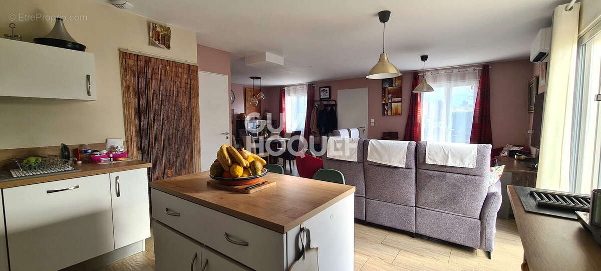 Maison à CAUMONT-SUR-DURANCE