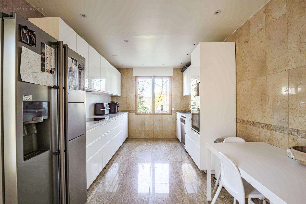 Maison à RUEIL-MALMAISON