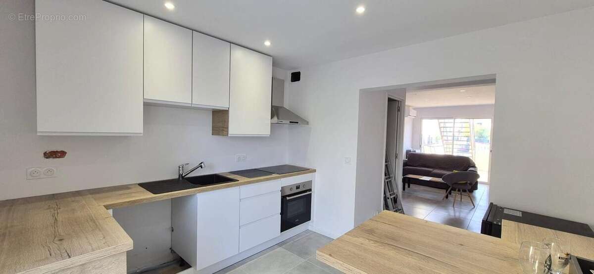 Appartement à SAINT-ESTEVE