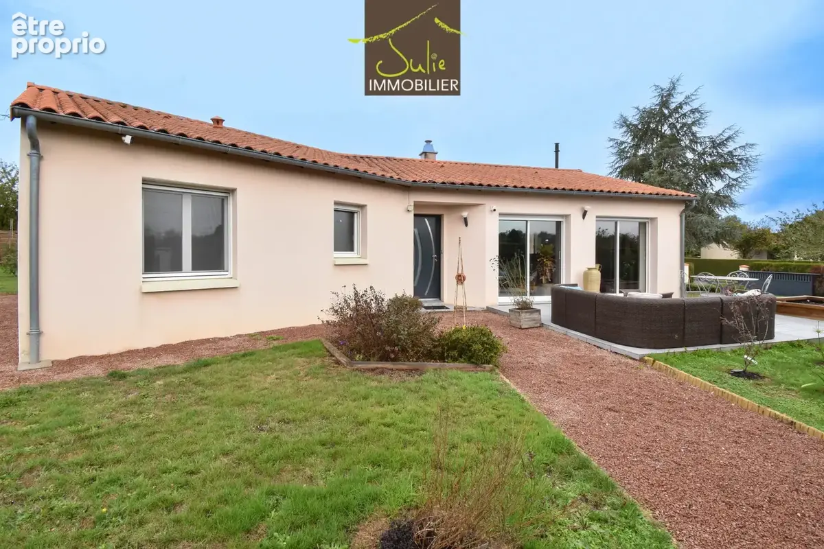 Proche Cerizay, maison plain pied de 110 m2 - photo 1