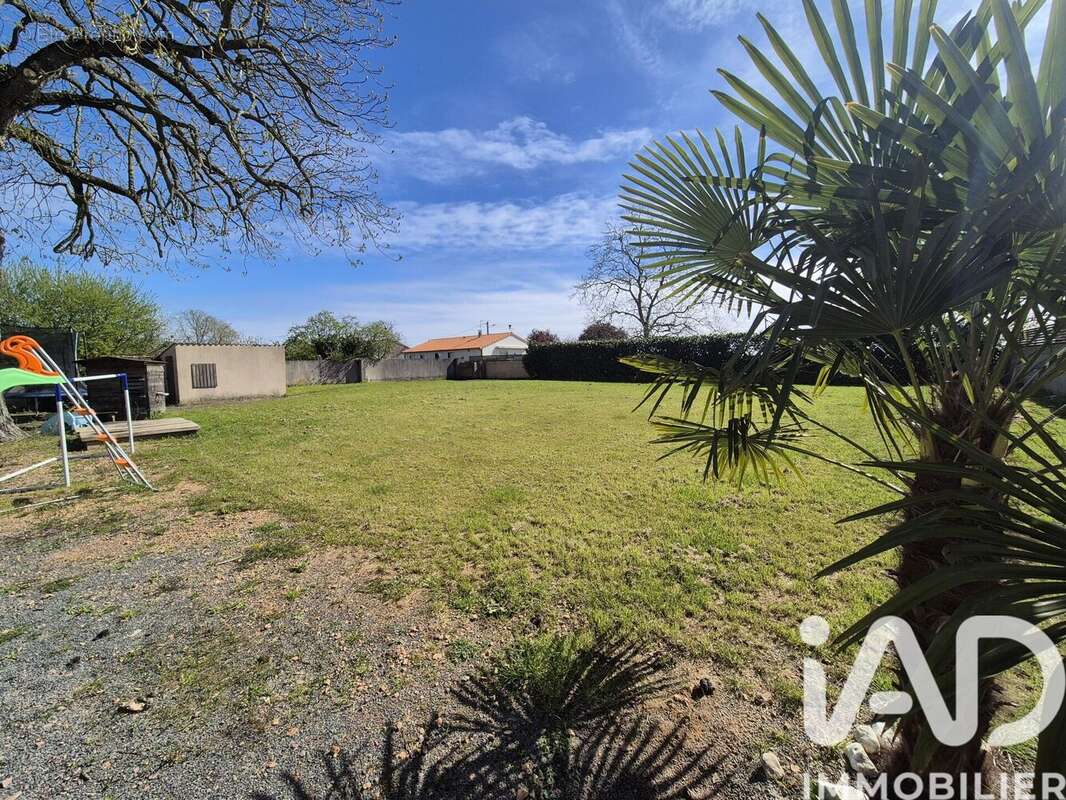 Photo 3 - Maison à CERSAY