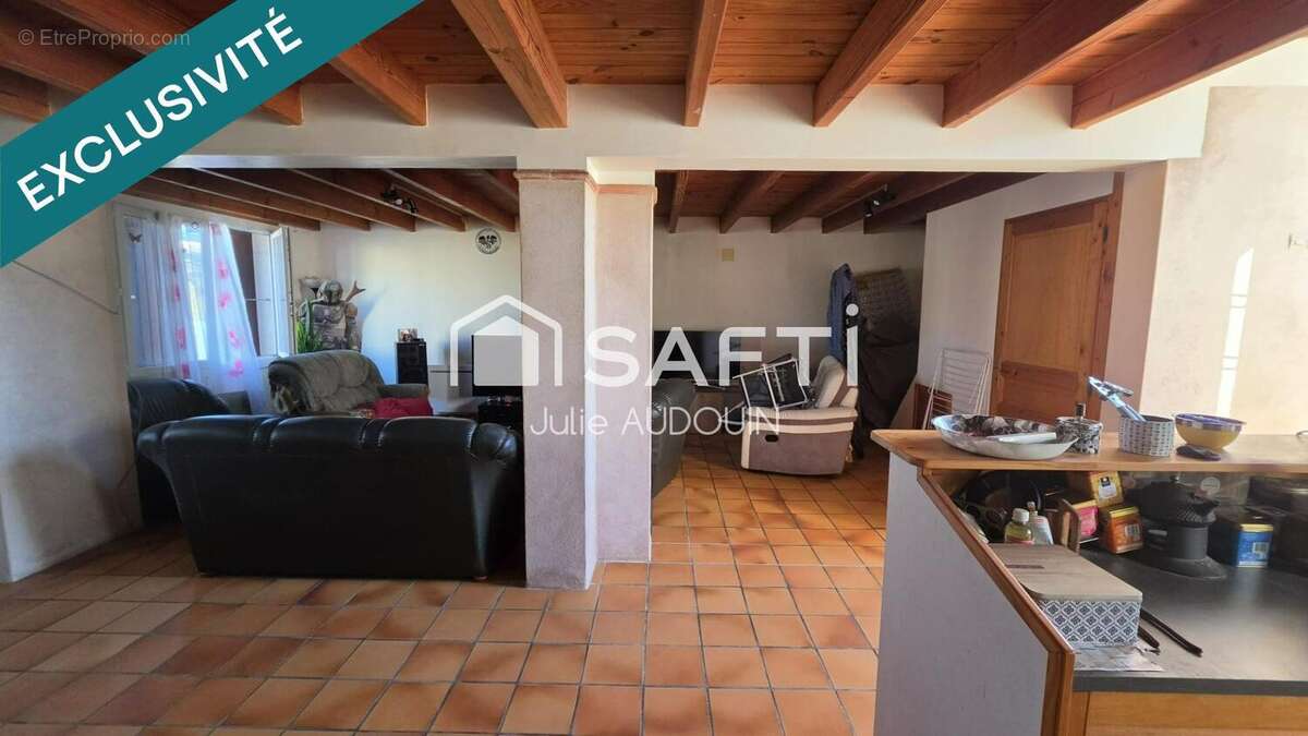 Maison 100 m² à Le Douhet  - photo 3