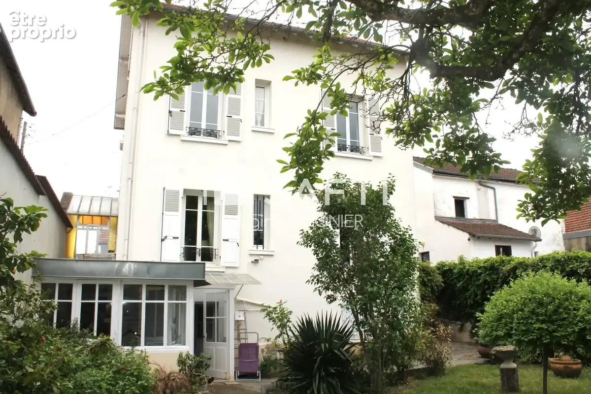Photo 1 - Maison à CUSSET