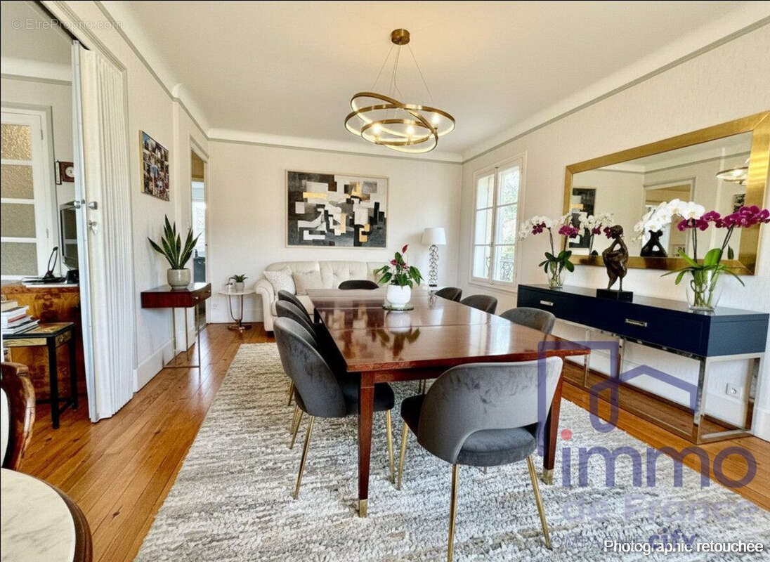 Appartement à SAINT-ETIENNE