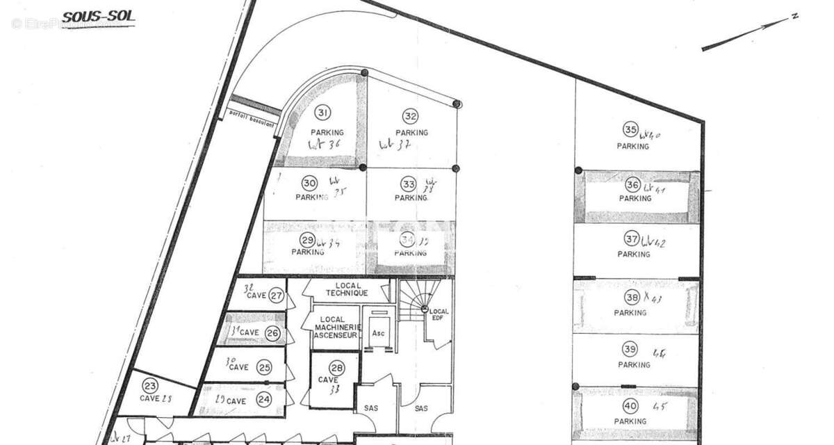 49 angers bd de strasbourg 3 emplacements de stationnements a vendre - photo 4