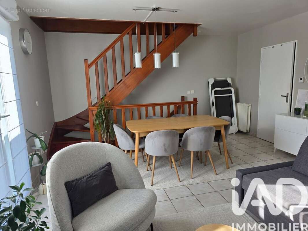 Photo 2 - Appartement à MONTEVRAIN