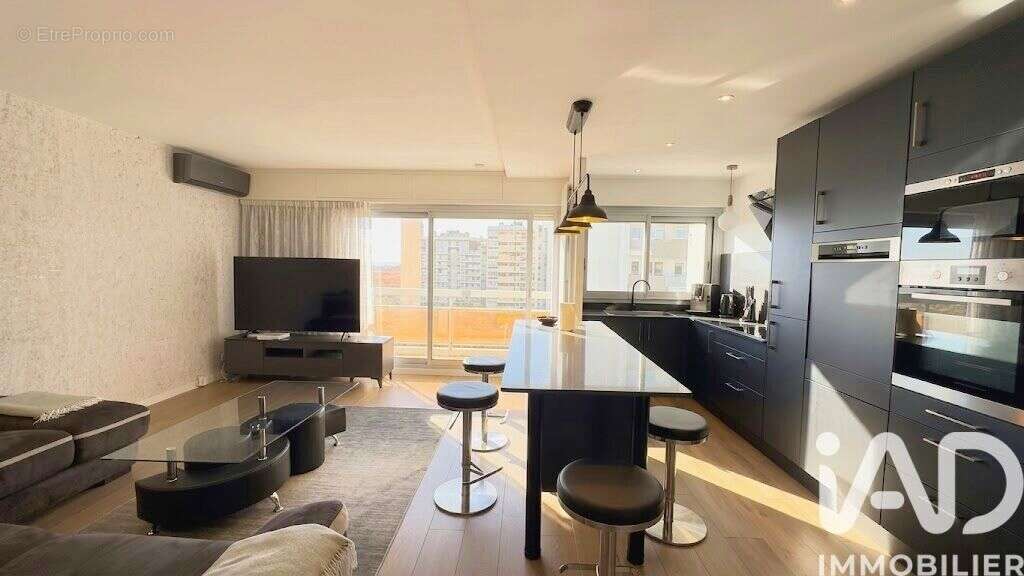 Photo 3 - Appartement à CLICHY