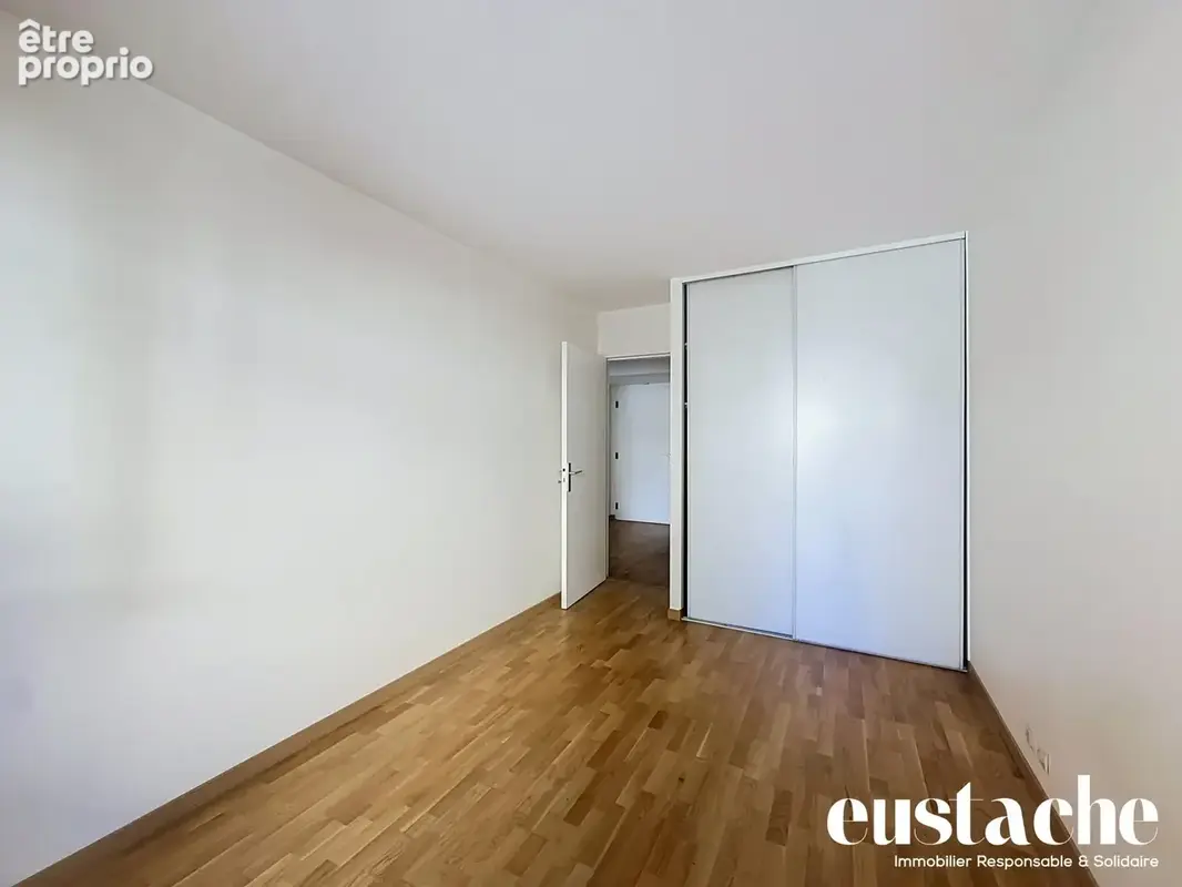 Appartement 54 m² à Paris-20e  - photo 7