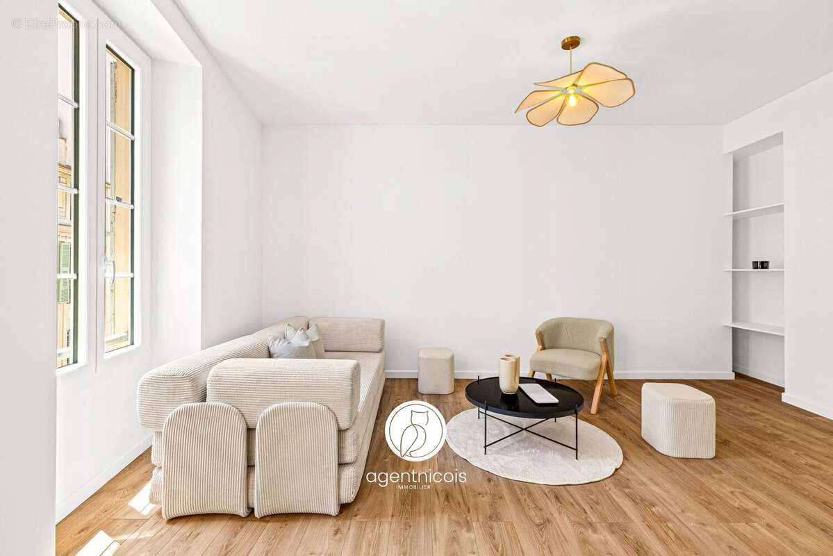 Nice // carré d'or - rue de france : 3 pieces /  balcon sud / rénové / avant dernier etage - photo 30