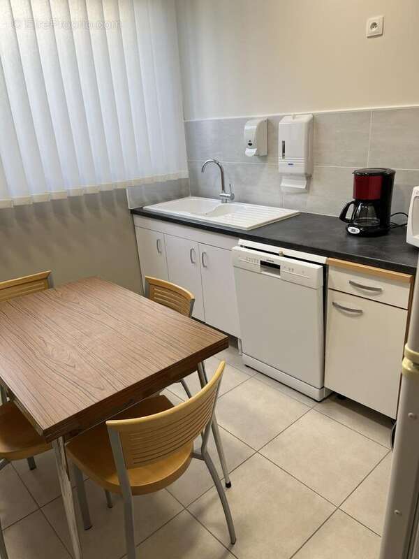 394 m² à Epernay  - photo 5