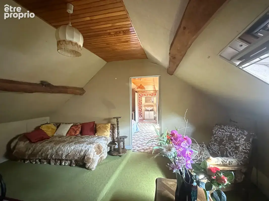 A Mézières sur Seine - Maison de ville familiale - 8 pièces 4 chambres - 133 m² - photo 13
