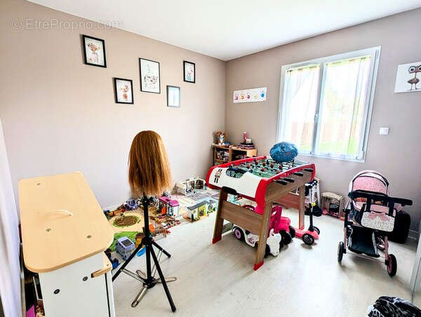 Maison à HORNOY-LE-BOURG