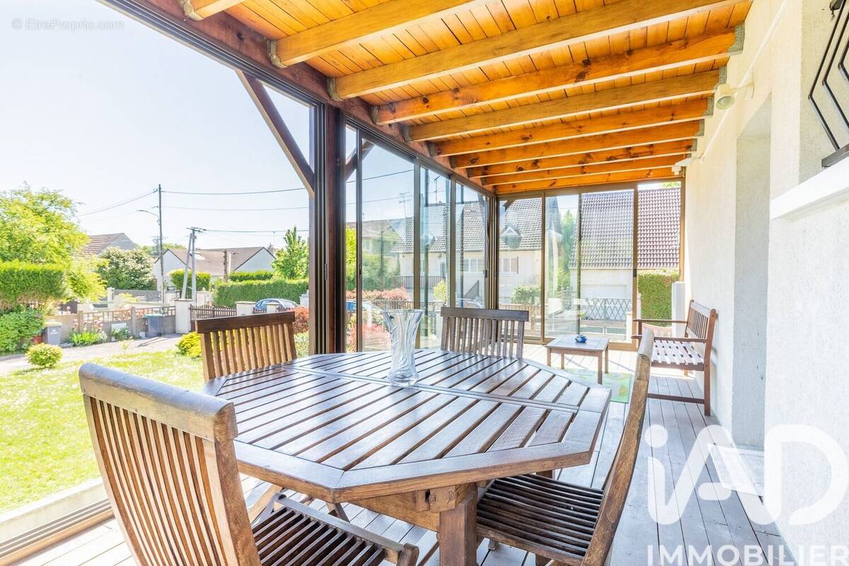 Photo 1 - Maison à YERRES