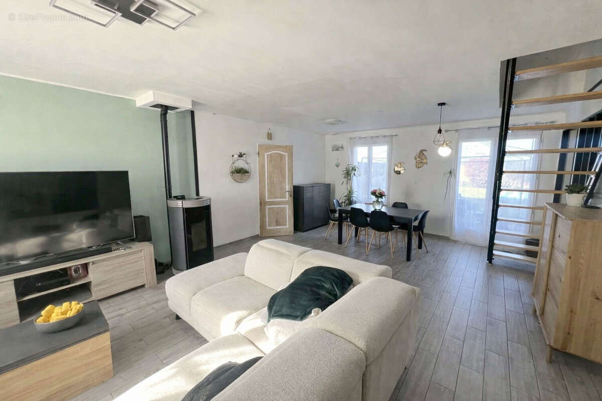 Maison à CHAUMONT-EN-VEXIN