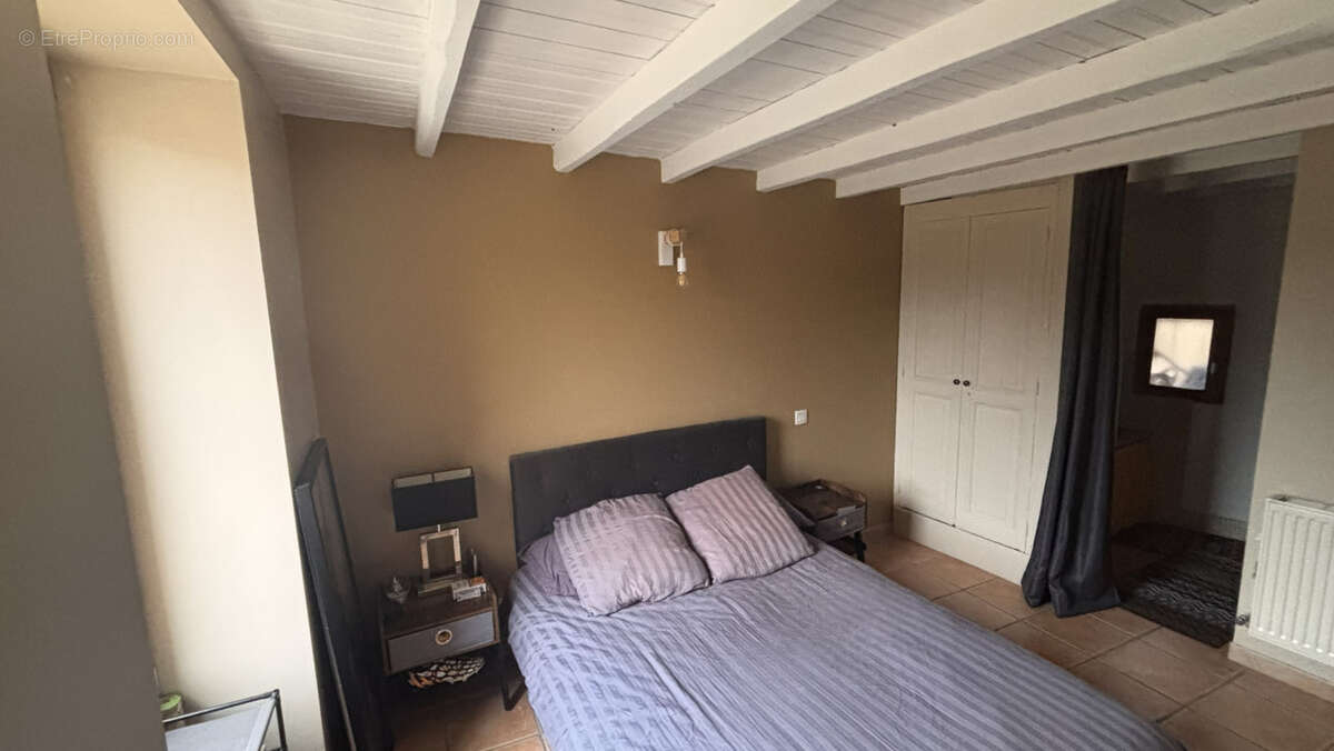 Maison à ETOILE-SUR-RHONE