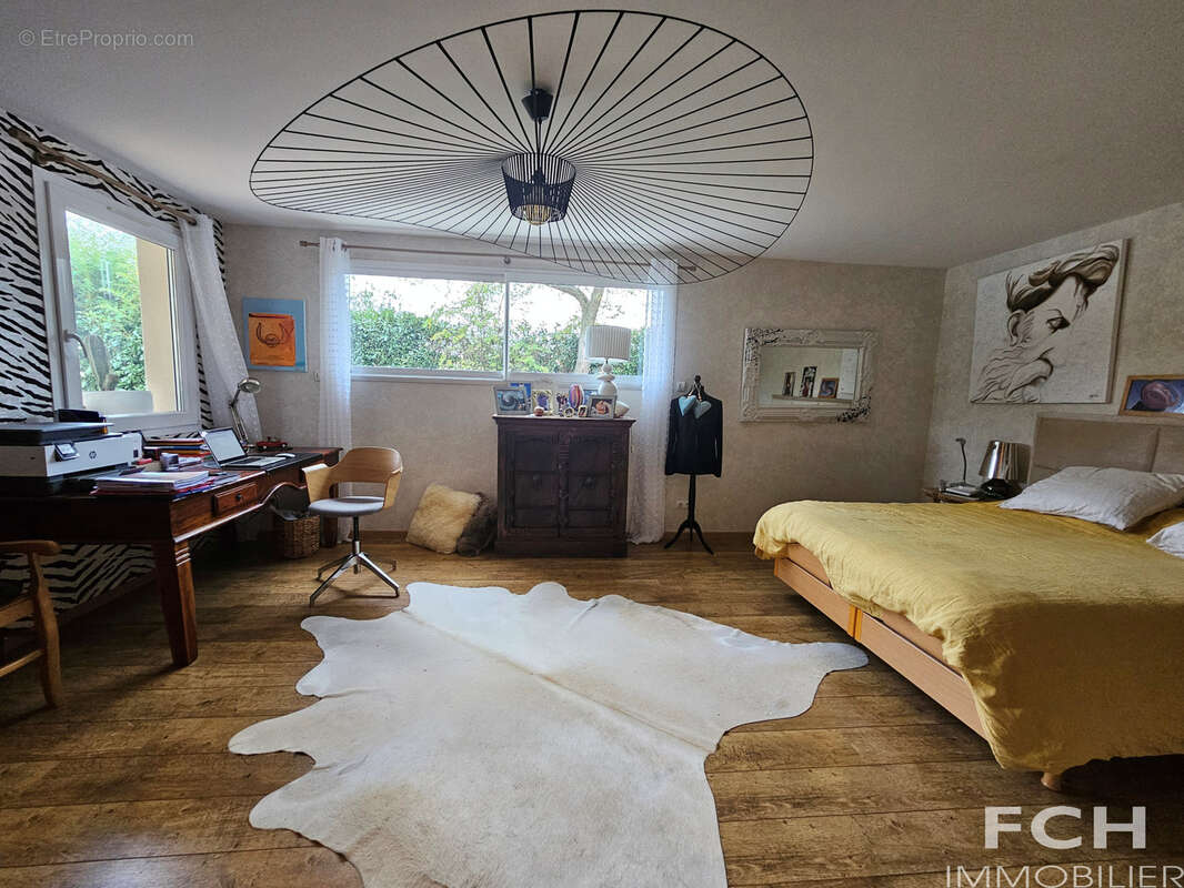 Maison d'exception avec parc et piscine - photo 10