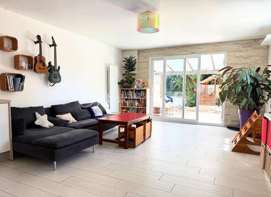 Maison à ATHIS-MONS