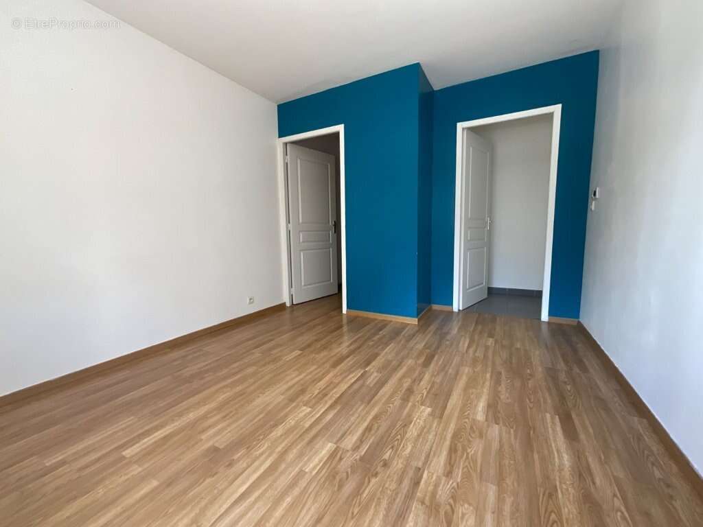 Villars centre - Appartement T3 - photo 10