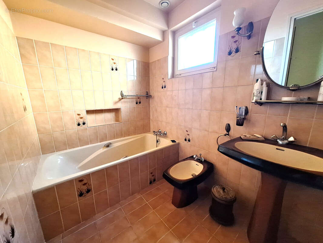 Maison à SAINT-GEORGES-SUR-EURE