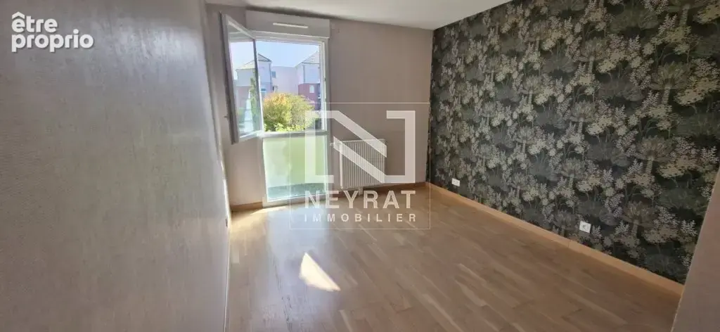 Appartement familial 3 chambres et 2 garages - photo 4