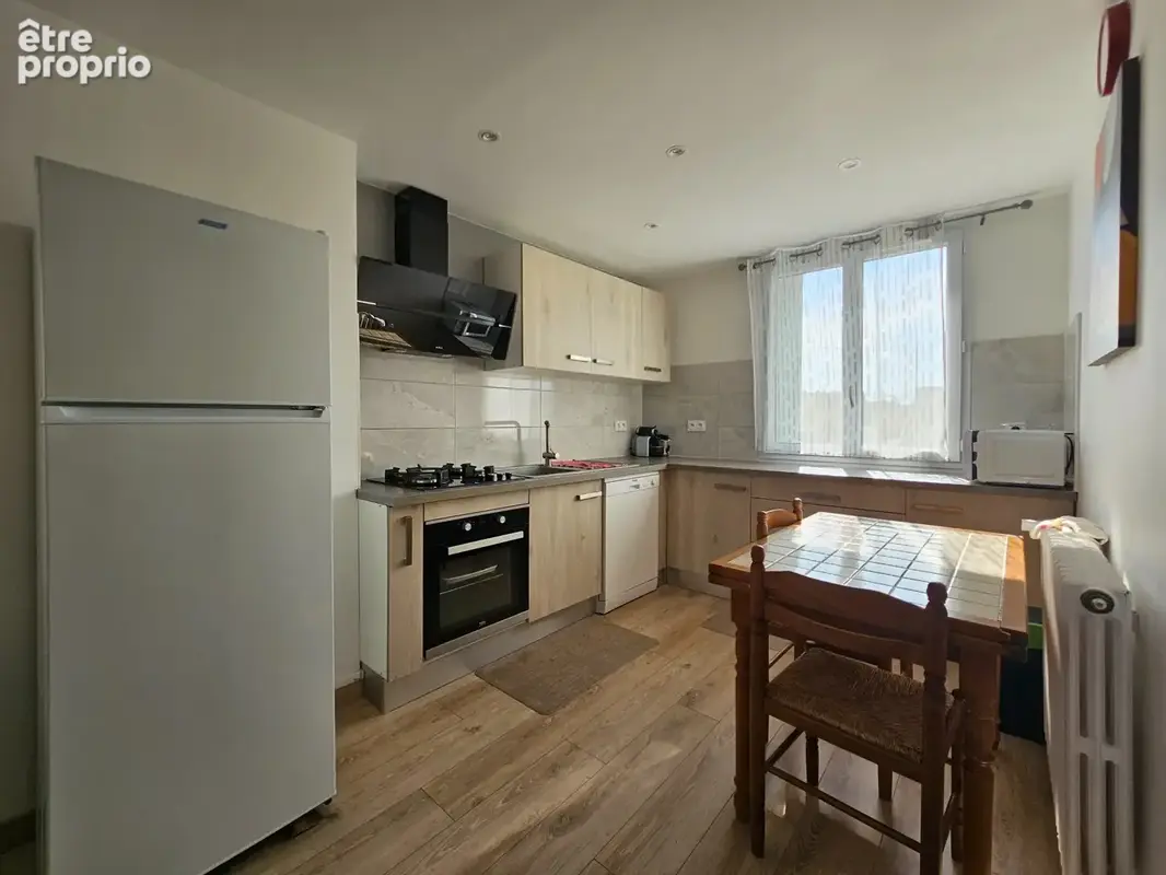 Maison 6 pièces 119 m² à vendre à Bourg-En-Bresse (01000) - photo 3