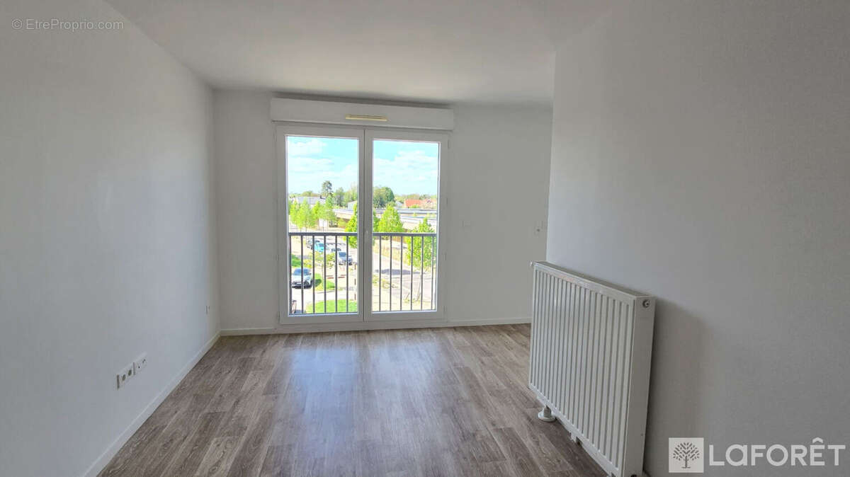 Appartement à BEZANNES