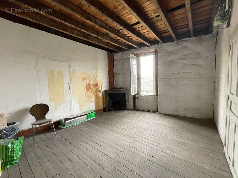 Appartement à DECAZEVILLE