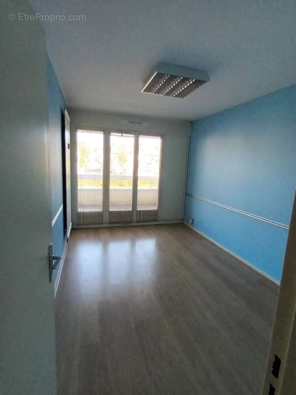 Appartement à MONTCEAU-LES-MINES