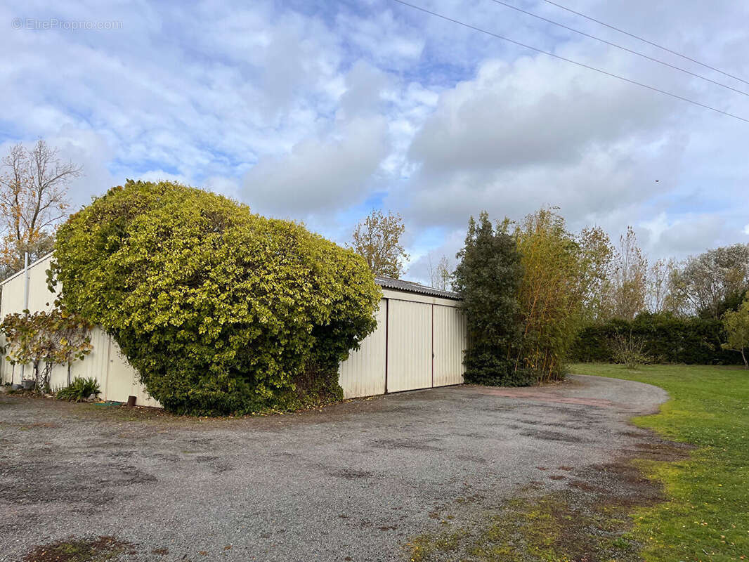 Maison à LE PERRIER