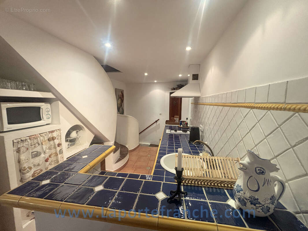 Haut de cagnes maison de village 3-4 pièces avec balcon - photo 4