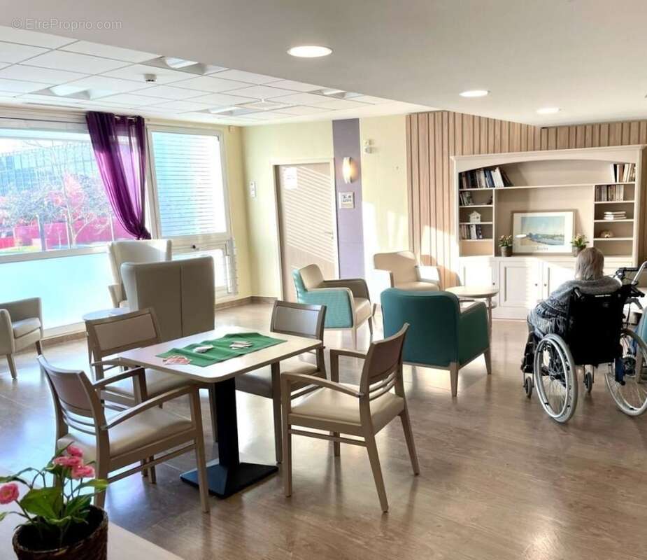 INVESTISSEMENT LOCATIF  NANTES  Résidence EHPAD Ile de Nantes  6,90% de rentabilité - photo 4
