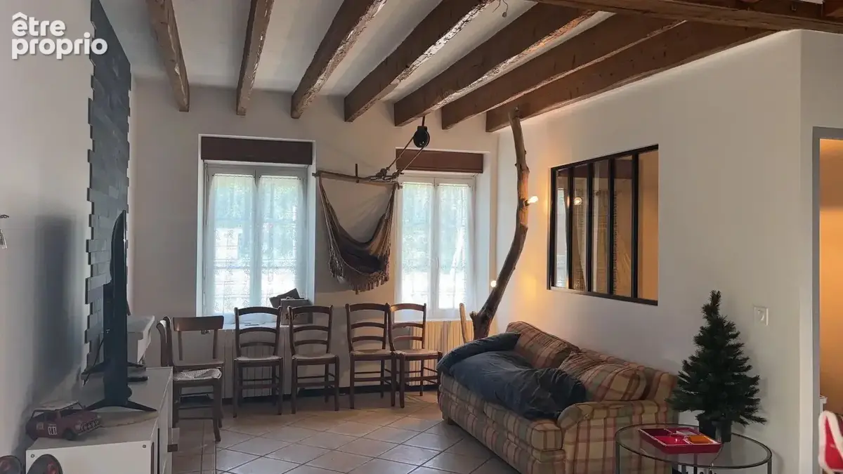 Maison d'habitation - photo 2