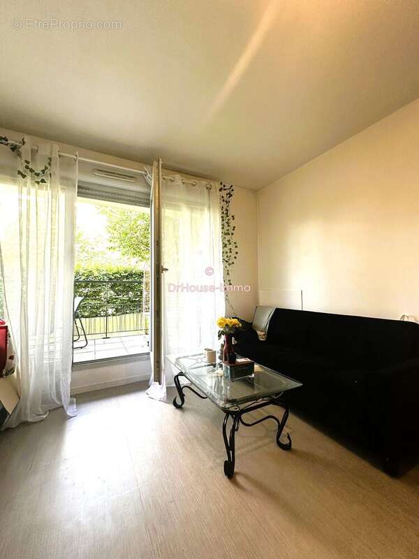 Appartement à CARRIERES-SOUS-POISSY
